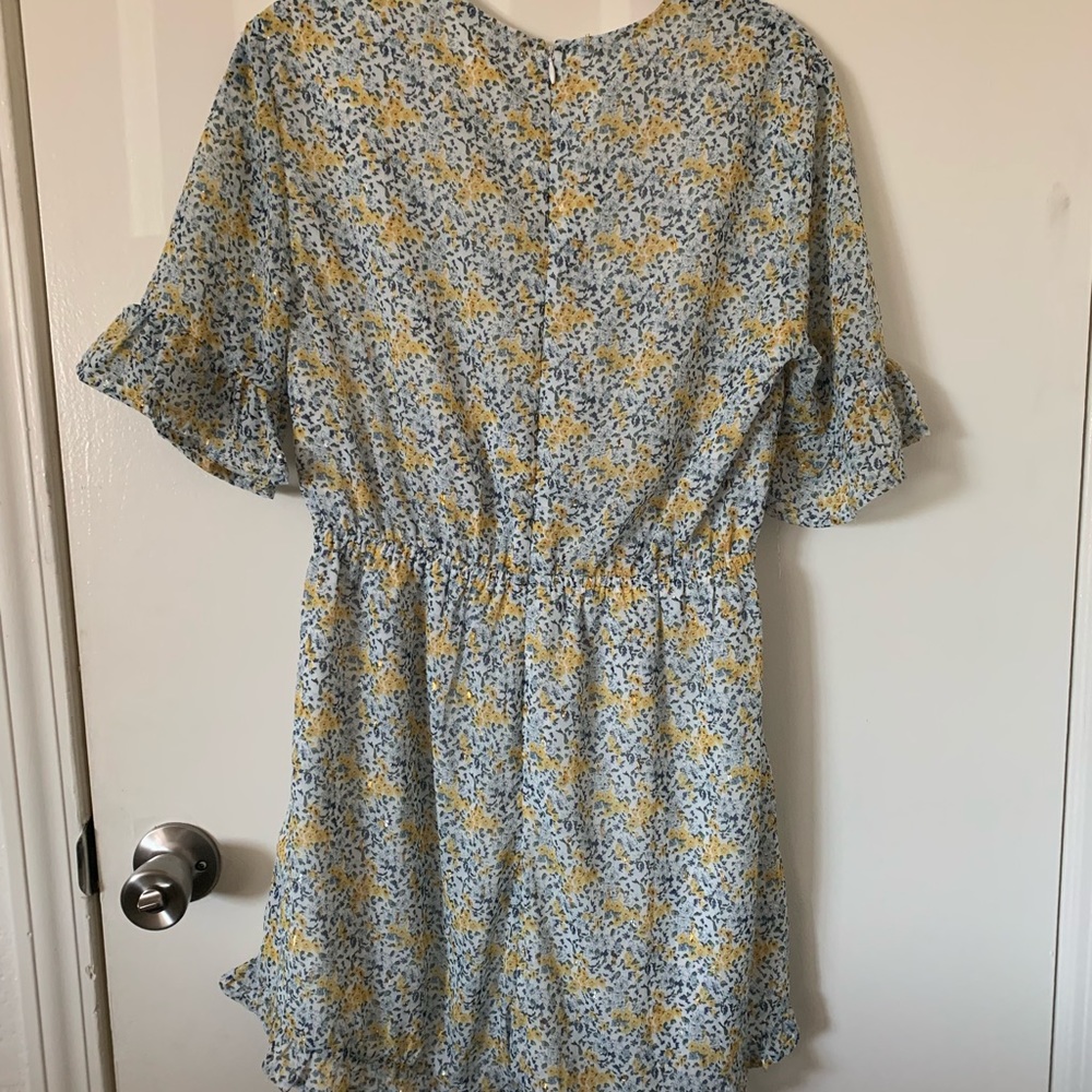 Romper - Picture 2 of 3